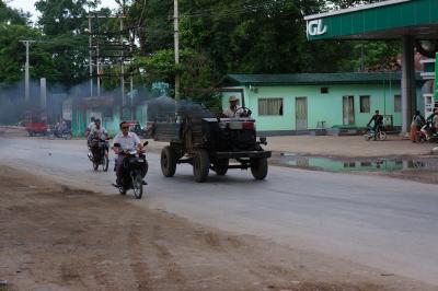 Incredible loud burmese styled Truk 